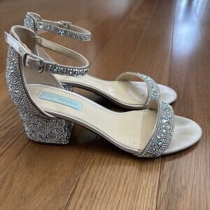 Betsey Johnson Women's Jeweled Champagne‎ 7 M US Fancy Chunky Heel